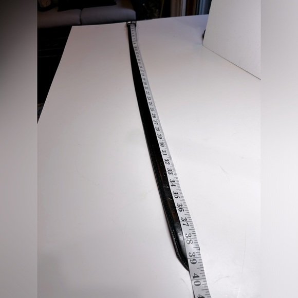 Men’s Dockers black leather belt, silver buckle. Size 34 - Picture 6 of 8